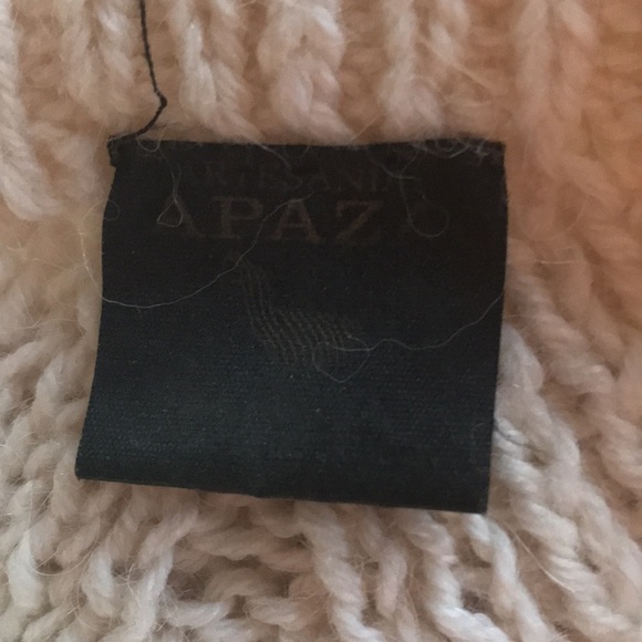 Alpaca cream coquette fisherman’s sweater nwt L - Picture 6 of 6